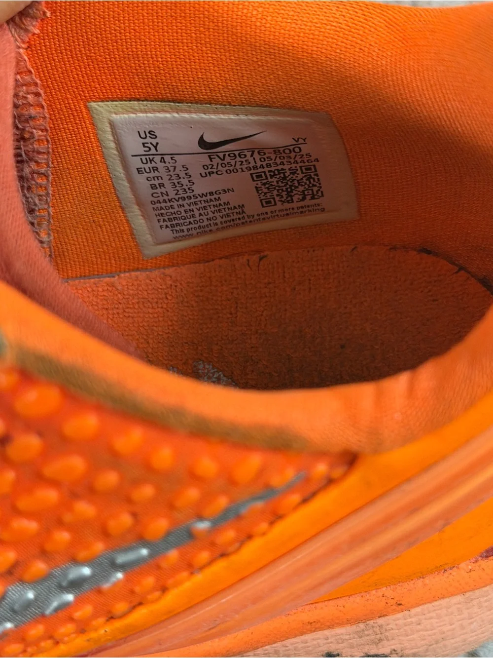 Nike Kids' kobe 6 protro orange Basketball Sneakers with Silver Swoosh size 5Y